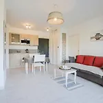 Apartment Les Jardins D'eyrac-2 By Interhome