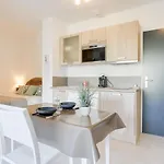 Les Jardins D'eyrac-2 By Interhome