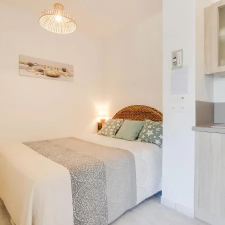 Appartement Les Jardins D'eyrac-2 By Interhome