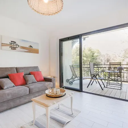 Les Jardins D'eyrac-2 By Interhome